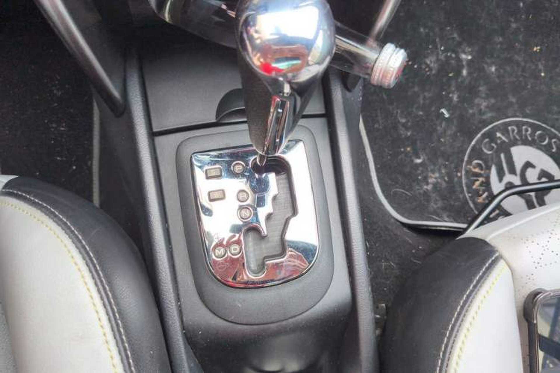 Used Peugeot 207 2013 1.6L CC Automatic Fashion Edition Gear Lever
