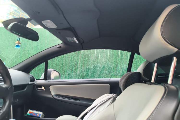 Used Peugeot 207 2013 1.6L CC Automatic Fashion Edition Headliner