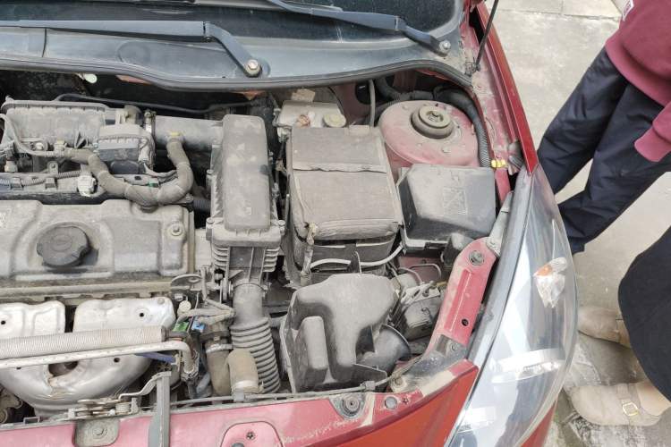 Used Peugeot 207 2013 CROSS 1.4L Manual Yule Model Engine Bay Left