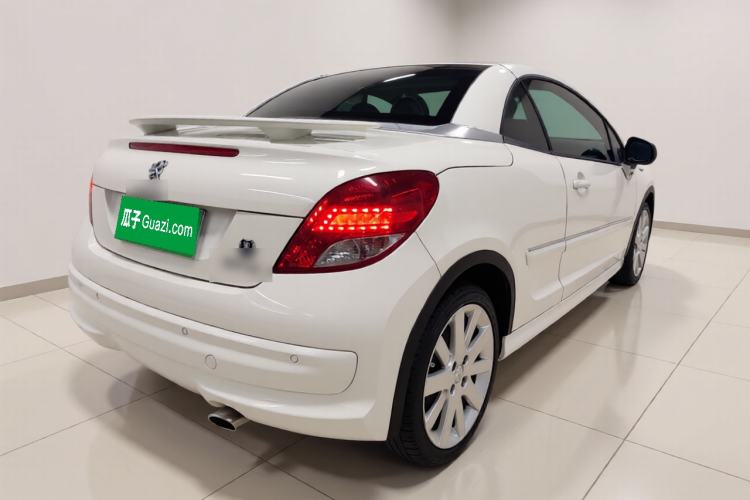 Used Peugeot 207 2013 1.6L CC Automatic Fashion Edition Exterior 5