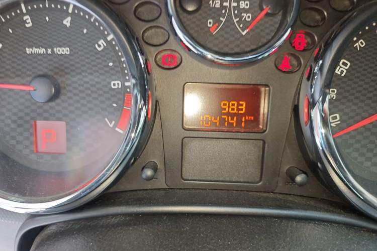 Used Peugeot 207 2013 1.6L CC Automatic Fashion Edition Odometer Close Up