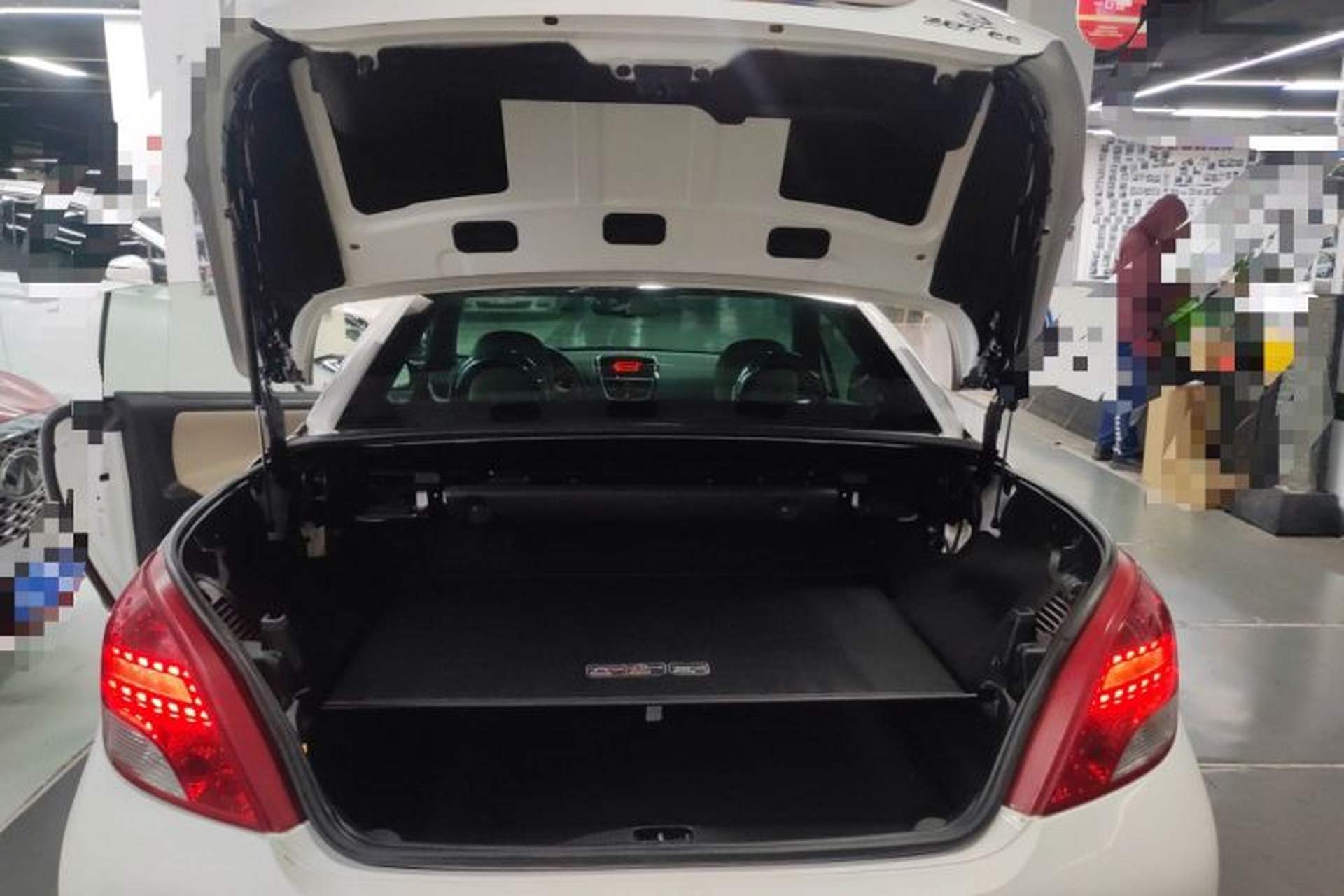 Used Peugeot 207 2013 1.6L CC Automatic Fashion Edition Trunk