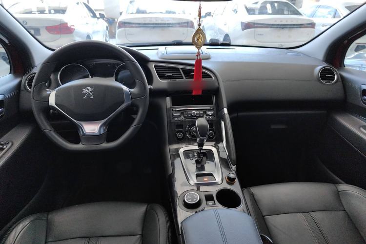 Used Peugeot 3008 2013 1.6THP Automatic Prestige Edition Interior 3