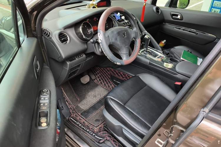 Used Peugeot 3008 2011 1.6T Fashion Edition Driver Seat