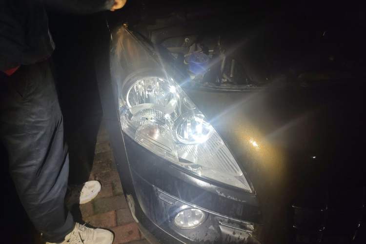 Used Peugeot 3008 2011 1.6T Luxury Model Right Front Headlight