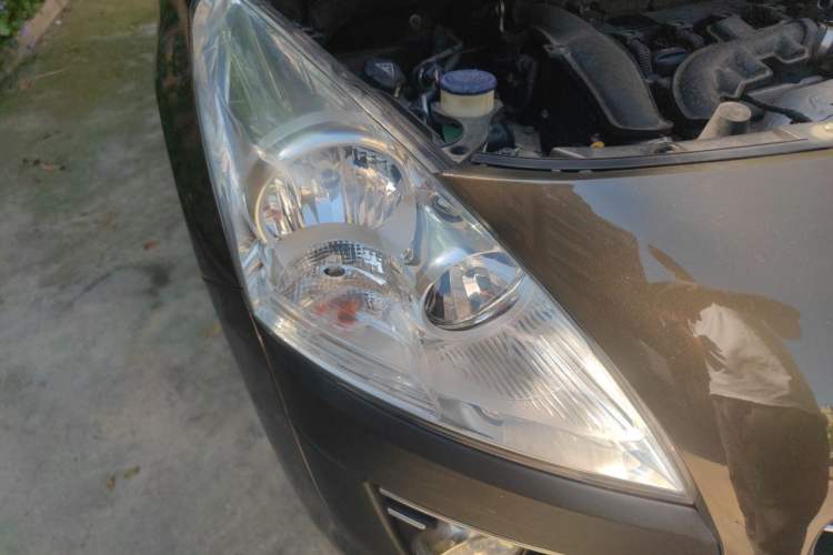 Used Peugeot 3008 2011 1.6T Luxury Model Right Front Headlight