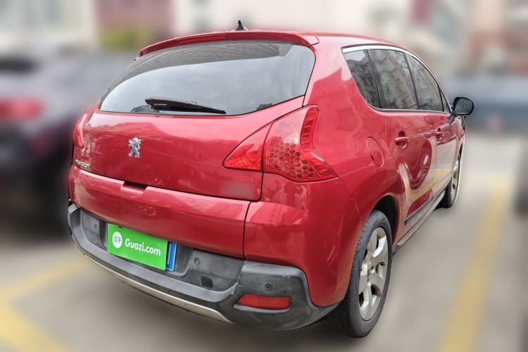Used Peugeot 3008 2011 1.6T Luxury Model Rear Right 45 Deg