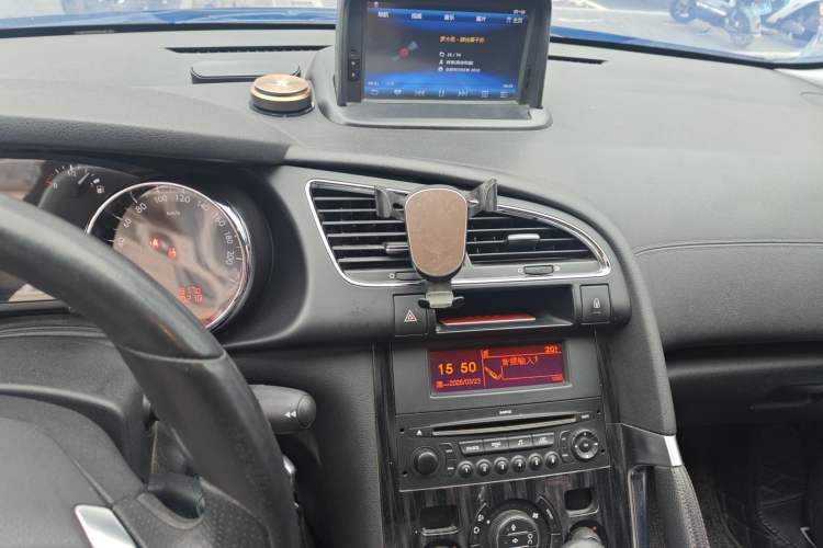 Used Peugeot 3008 2013 2.0L Automatic Trend Edition Audio And AC Panel