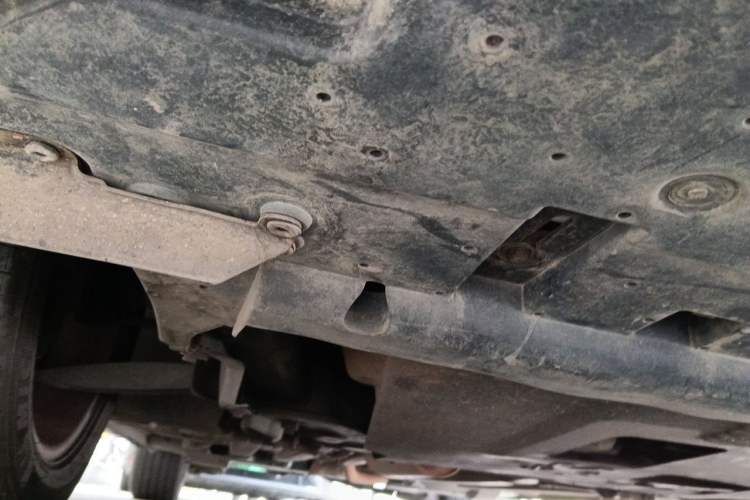 Used Peugeot 3008 2013 2.0L Automatic Trend Edition Chassis Front Right