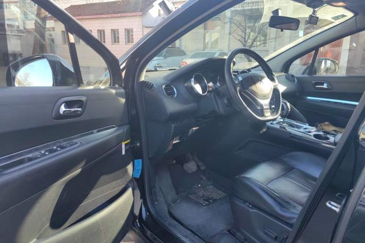 Used Peugeot 3008 2013 2.0L Automatic Trend Edition Driver Seat