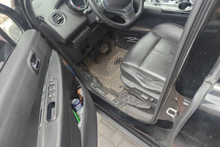 Used Peugeot 3008 2013 2.0L Automatic Trend Edition Driver Seat