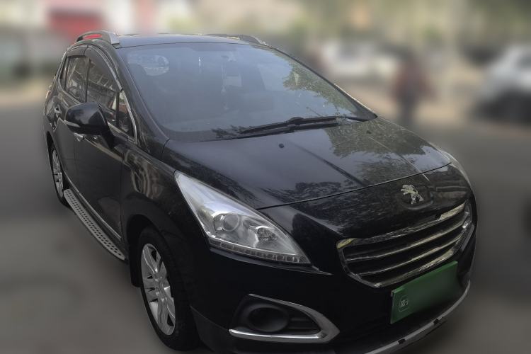 Used Peugeot 3008 2013 2.0L Automatic Trend Edition Front Right 45 Deg