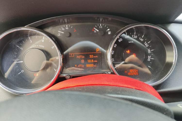Used Peugeot 3008 2013 1.6THP Automatic Prestige Edition Instrument Cluster
