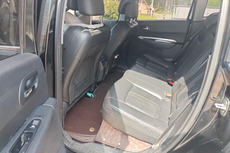 Used Peugeot 3008 2013 2.0L Automatic Trend Edition Left Rear Seat