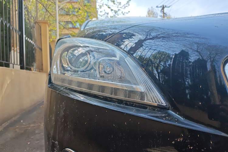 Used Peugeot 3008 2013 2.0L Manual Classic Edition Right Front Headlight
