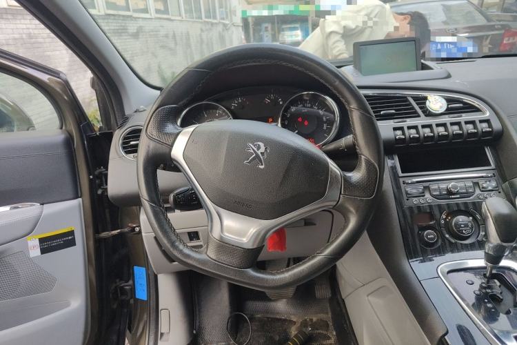 Used Peugeot 3008 2013 1.6THP Automatic Prestige Edition Steering Wheel