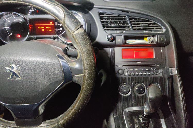 Used Peugeot 3008 2013 2.0L Automatic Classic Edition Audio And AC Panel
