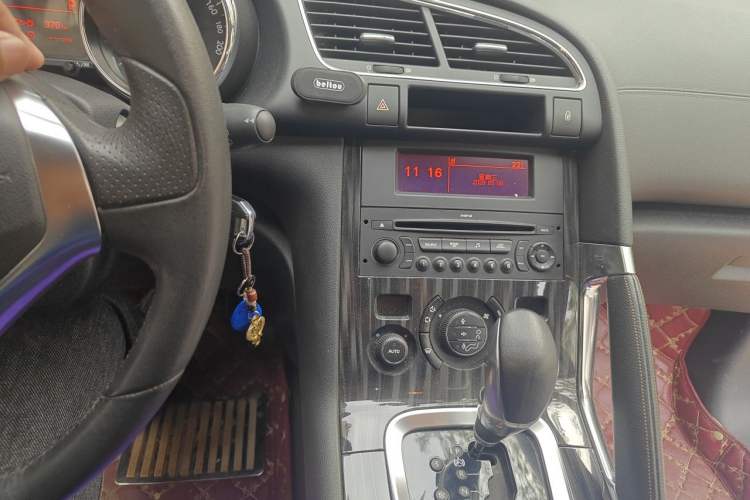Used Peugeot 3008 2013 1.6THP Automatic Trend Edition Audio And AC Panel