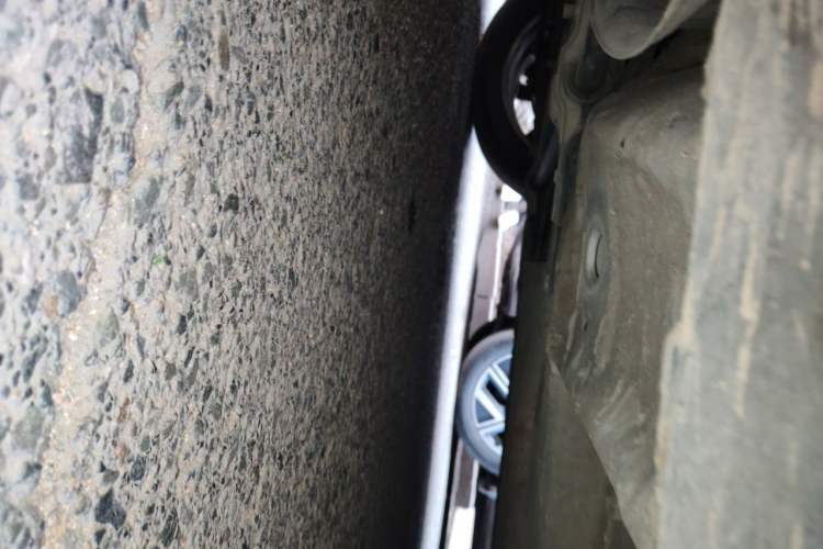 Used Peugeot 3008 2013 1.6THP Automatic Prestige Edition Chassis Front Left