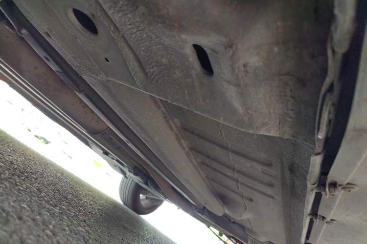 Used Peugeot 3008 2013 1.6THP Automatic Prestige Edition Chassis Front Left
