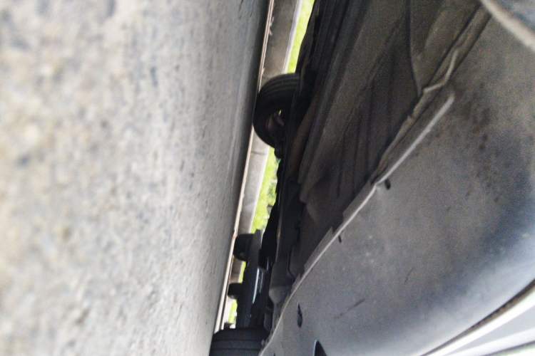 Used Peugeot 3008 2013 1.6THP Automatic Prestige Edition Chassis Front Left