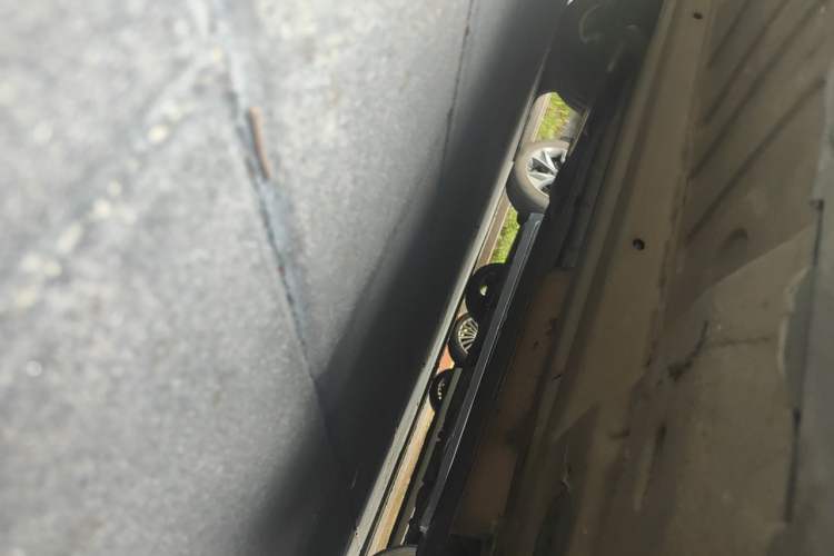 Used Peugeot 3008 2013 2.0L Automatic Trend Edition Chassis Front Right