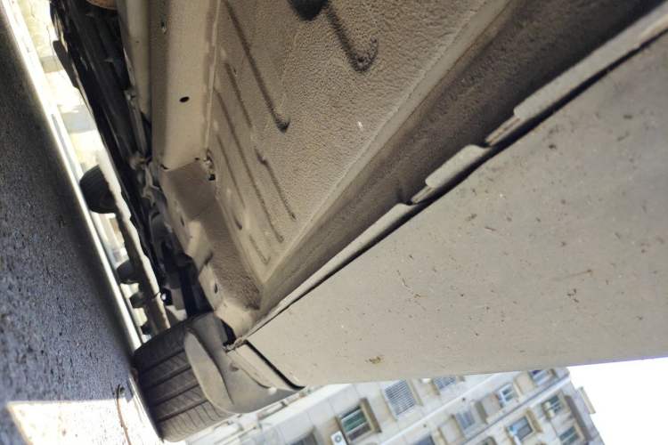 Used Peugeot 3008 2013 2.0L Automatic Trend Edition Chassis Front Right