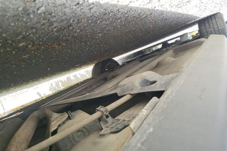 Used Peugeot 3008 2013 1.6THP Automatic Prestige Edition Chassis Rear Left