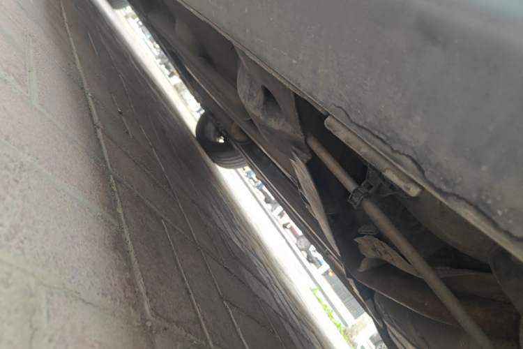 Used Peugeot 3008 2013 1.6THP Automatic Trend Edition Chassis Rear Left