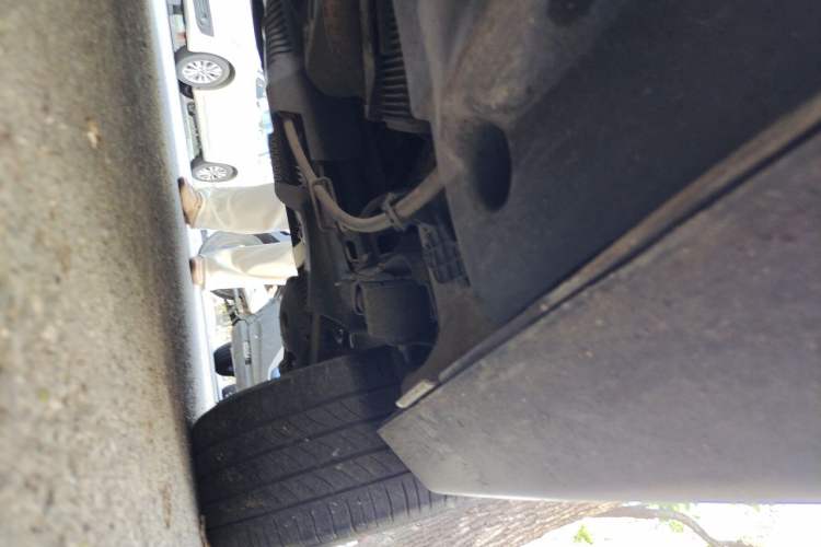 Used Peugeot 3008 2013 2.0L Automatic Trend Edition Chassis Rear Left