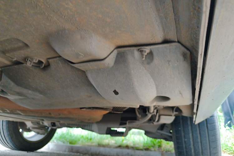 Used Peugeot 3008 2013 1.6THP Automatic Prestige Edition Chassis Rear Left
