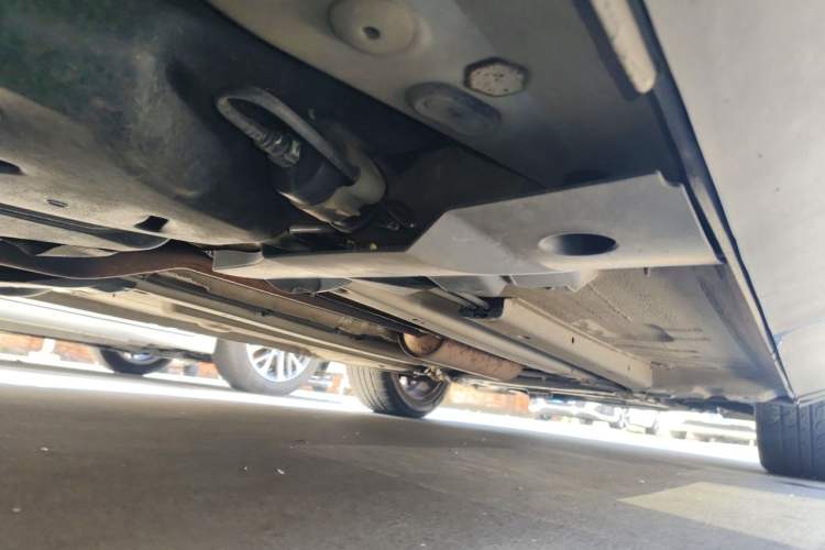 Used Peugeot 3008 2013 2.0L Automatic Trend Edition Chassis Rear Right