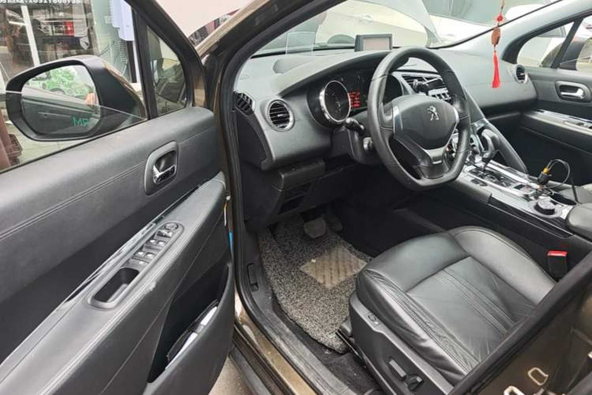 Used Peugeot 3008 2013 1.6THP Automatic Prestige Edition Driver Seat