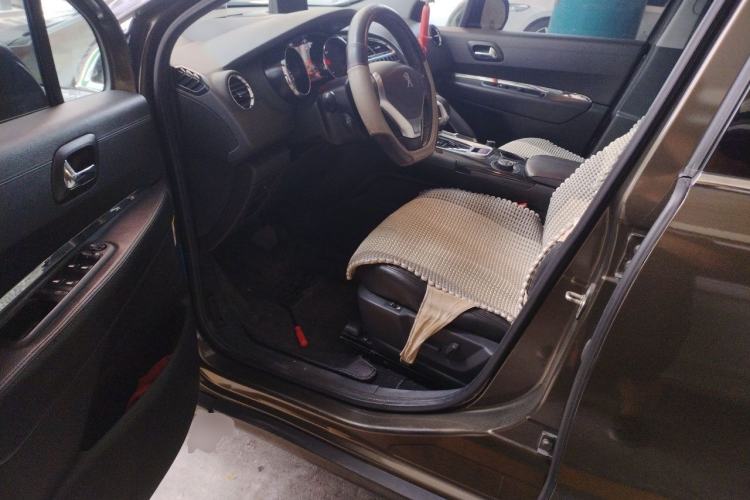 Used Peugeot 3008 2013 1.6THP Automatic Prestige Edition Driver Seat