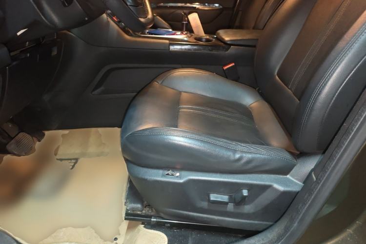 Used Peugeot 3008 2013 2.0L Automatic Trend Edition Driver Seat