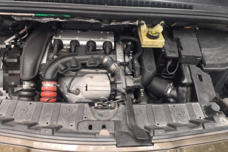 Used Peugeot 3008 2013 1.6THP Automatic Trend Edition Engine Bay