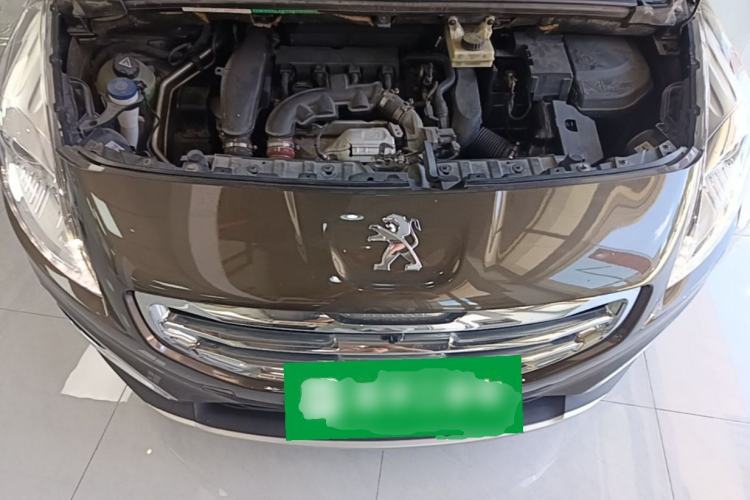 Used Peugeot 3008 2013 1.6THP Automatic Trend Edition Engine Bay