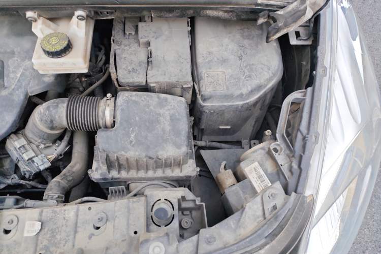 Used Peugeot 3008 2013 2.0L Automatic Trend Edition Engine Bay Left