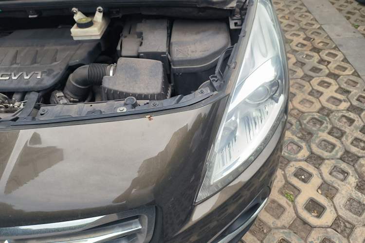 Used Peugeot 3008 2013 2.0L Automatic Trend Edition Engine Bay Left
