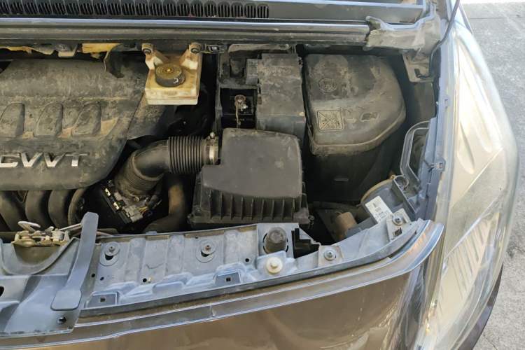 Used Peugeot 3008 2013 2.0L Automatic Trend Edition Engine Bay Left