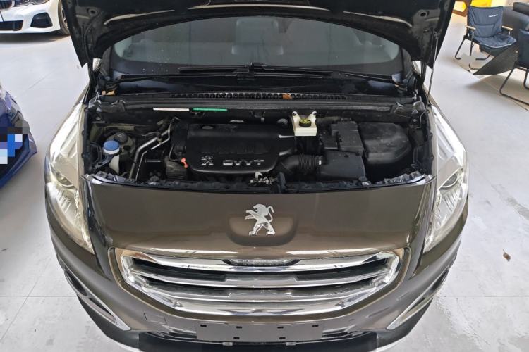 Used Peugeot 3008 2013 2.0L Automatic Trend Edition Engine Bay