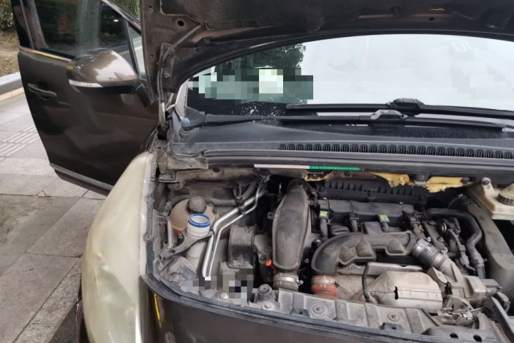 Used Peugeot 3008 2013 1.6THP Automatic Prestige Edition Engine Bay Right