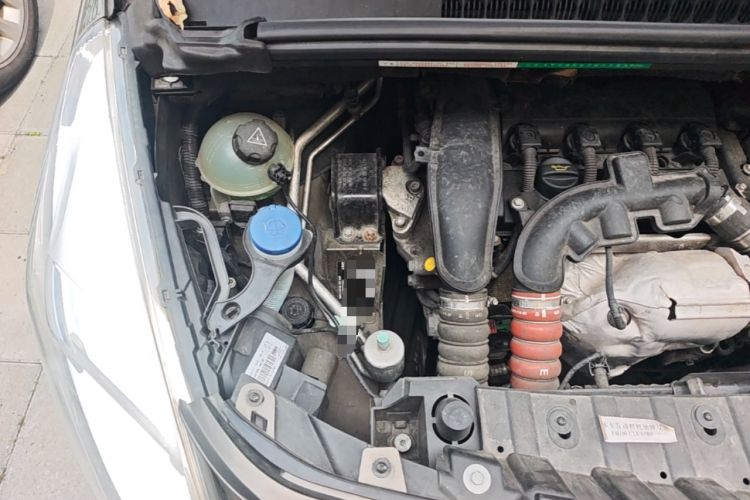 Used Peugeot 3008 2013 1.6THP Automatic Prestige Edition Engine Bay Right