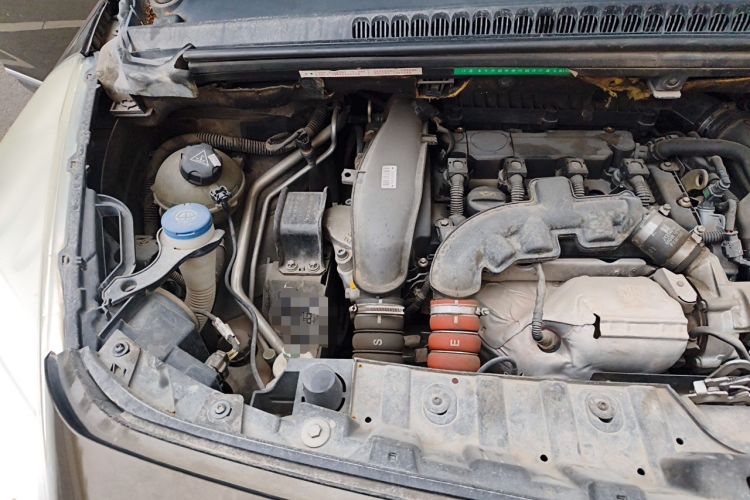 Used Peugeot 3008 2013 1.6THP Automatic Prestige Edition Engine Bay Right