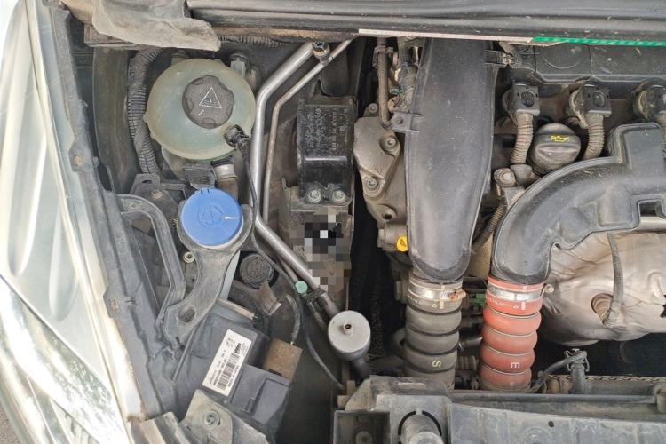 Used Peugeot 3008 2013 1.6THP Automatic Prestige Edition Engine Bay Right