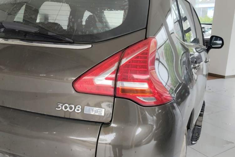 Used Peugeot 3008 2013 1.6THP Automatic Prestige Edition Exterior 3