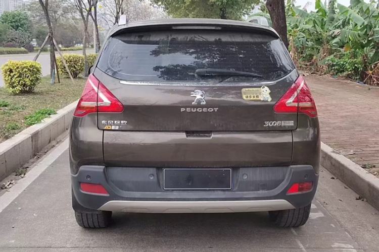 Used Peugeot 3008 2013 2.0L Automatic Trend Edition Exterior 4
