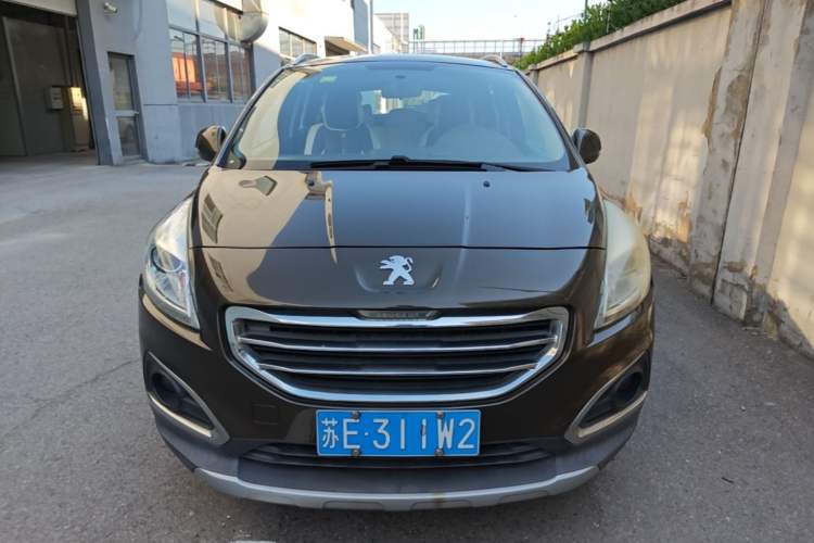 Used Peugeot 3008 2013 2.0L Manual Classic Edition Front
