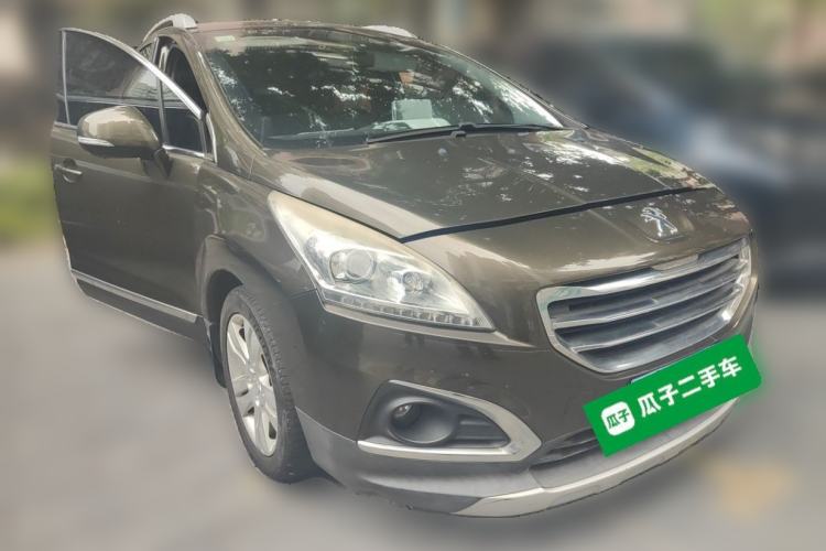 Used Peugeot 3008 2013 2.0L Automatic Trend Edition Front Right 45 Deg