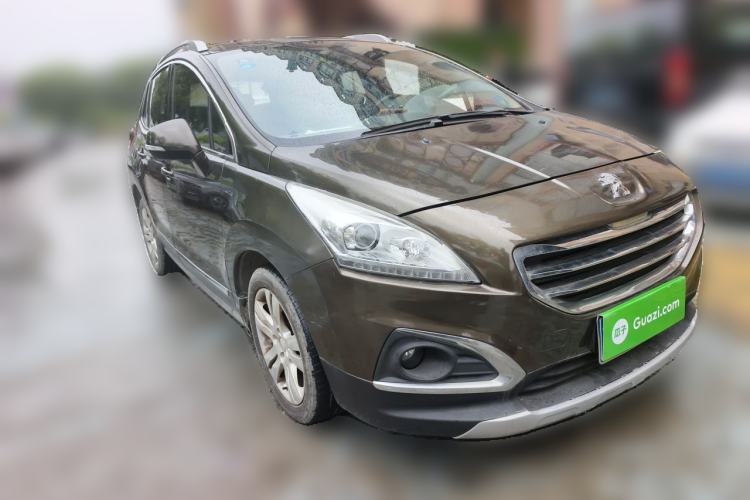 Used Peugeot 3008 2013 2.0L Automatic Trend Edition Front Right 45 Deg
